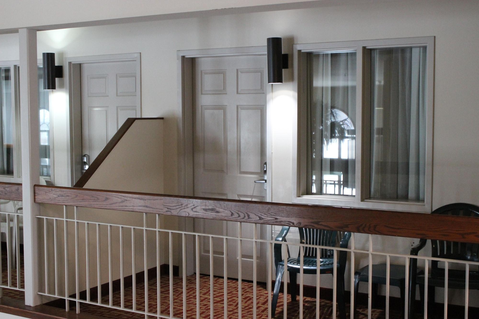 Rodeway Inn Columbia Mall Loop Grand Forks Dış mekan fotoğraf