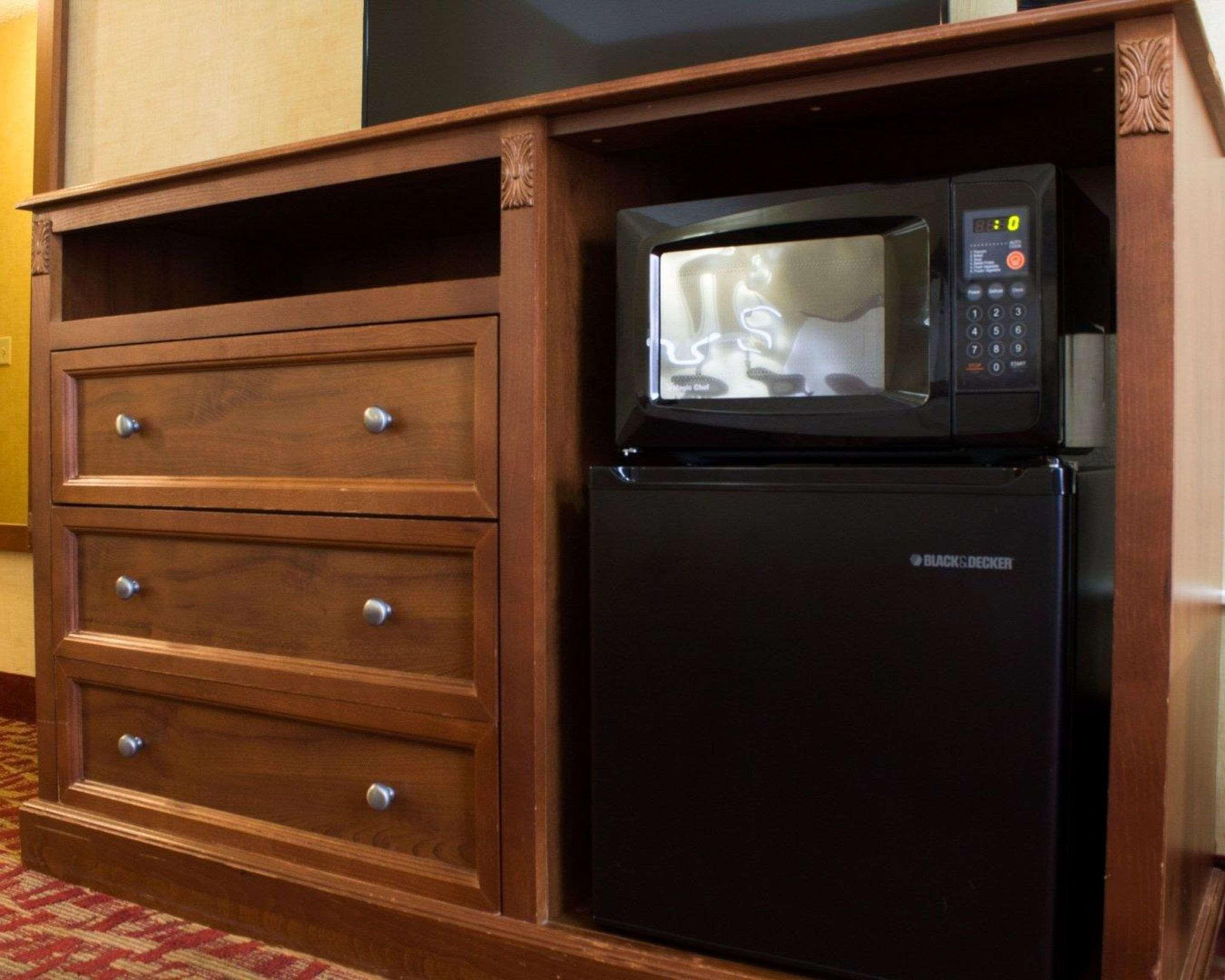 Rodeway Inn Columbia Mall Loop Grand Forks Dış mekan fotoğraf