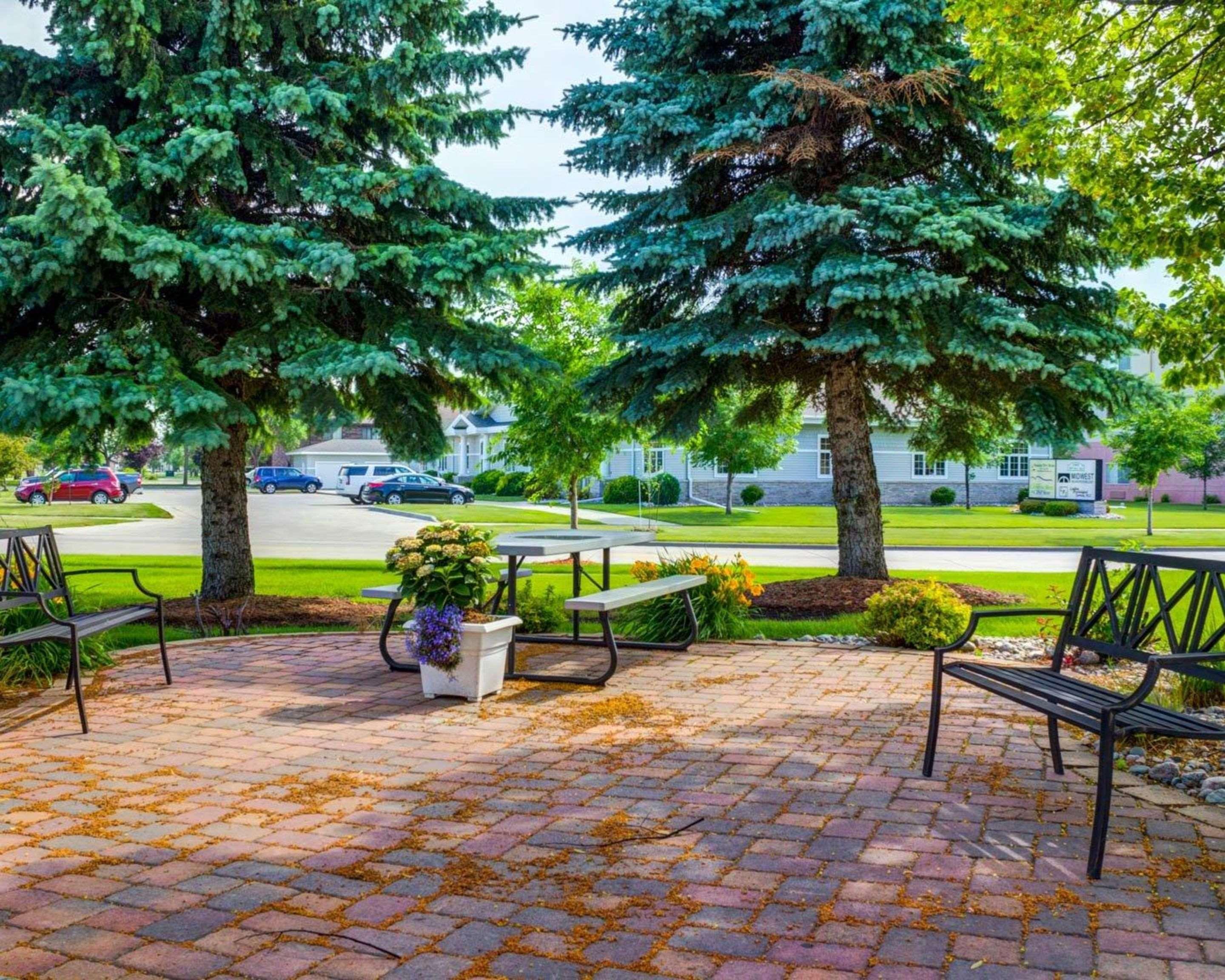 Rodeway Inn Columbia Mall Loop Grand Forks Dış mekan fotoğraf